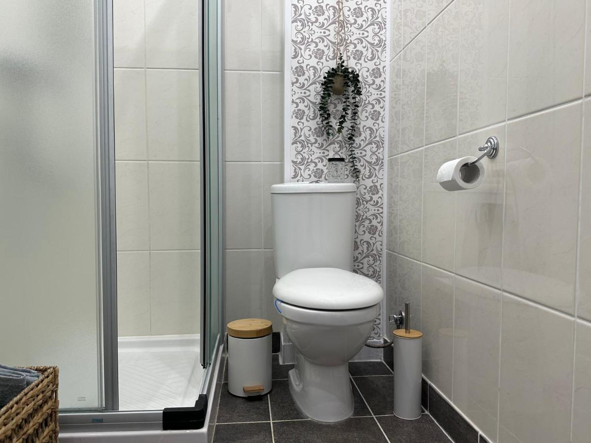 Sea View Apartment Near The Beach Paphos Ngoại thất bức ảnh